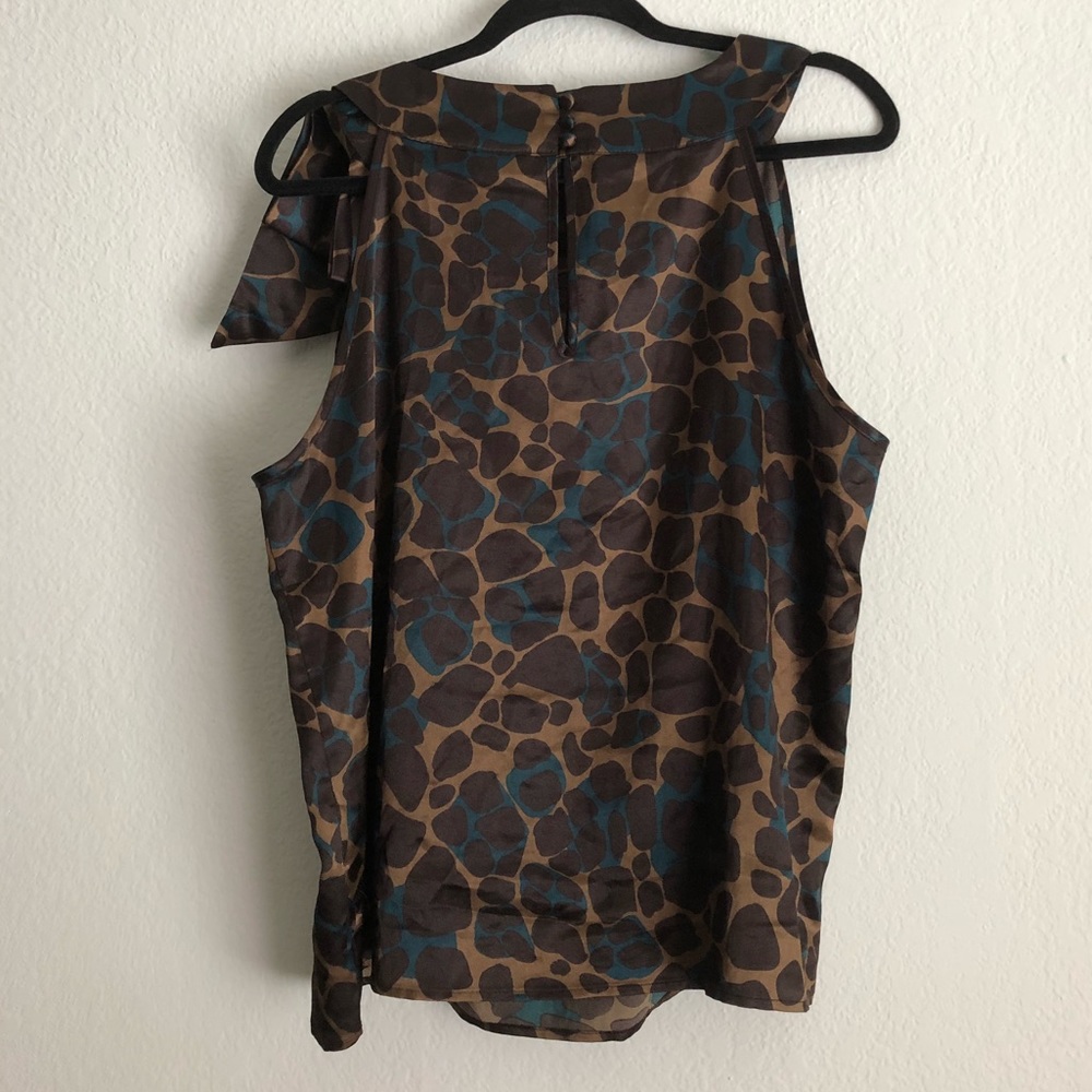CATO 👚 - Picture 2 of 5